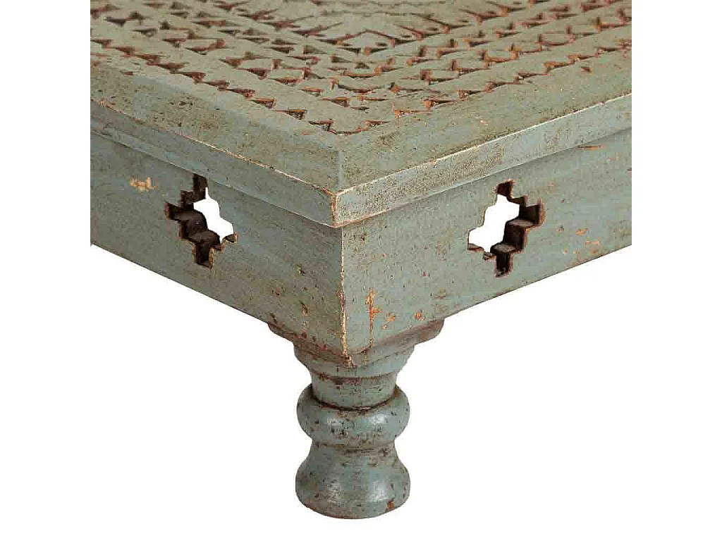 Mesa centro de madera tallada acabado artesanal  33x33x14