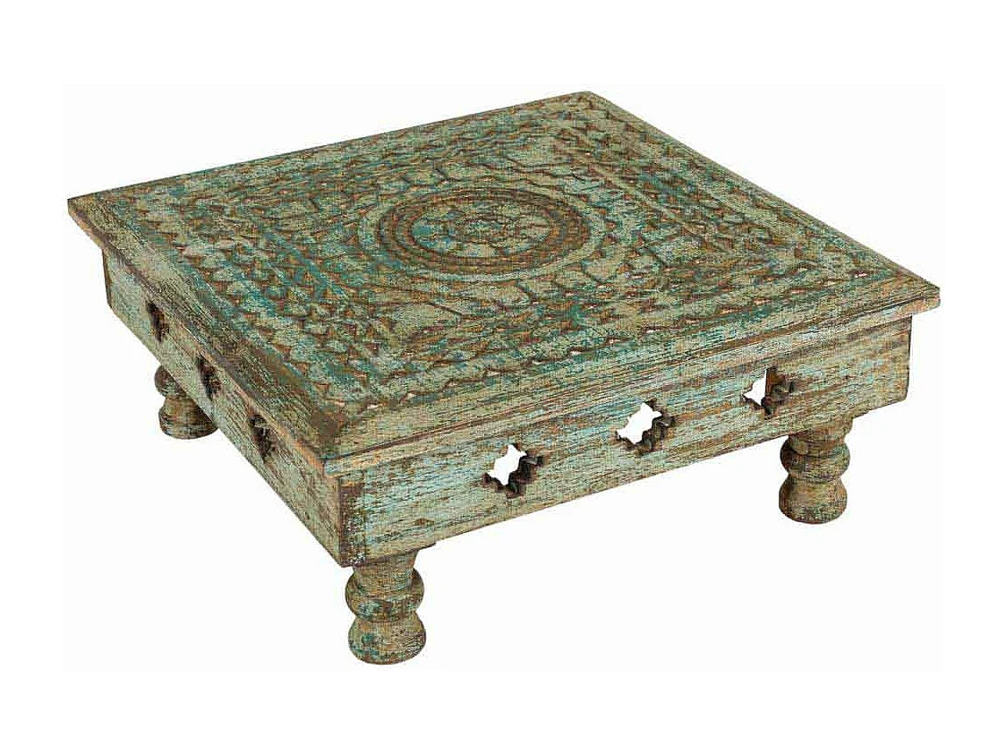 Mesa de centro em madeira trabalhada com acabamento artesanal 33x33x14