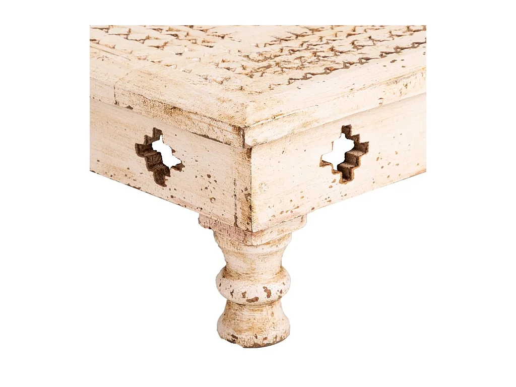 Brauner, geschnitzter Couchtisch aus Holz, 33x33x14h cm