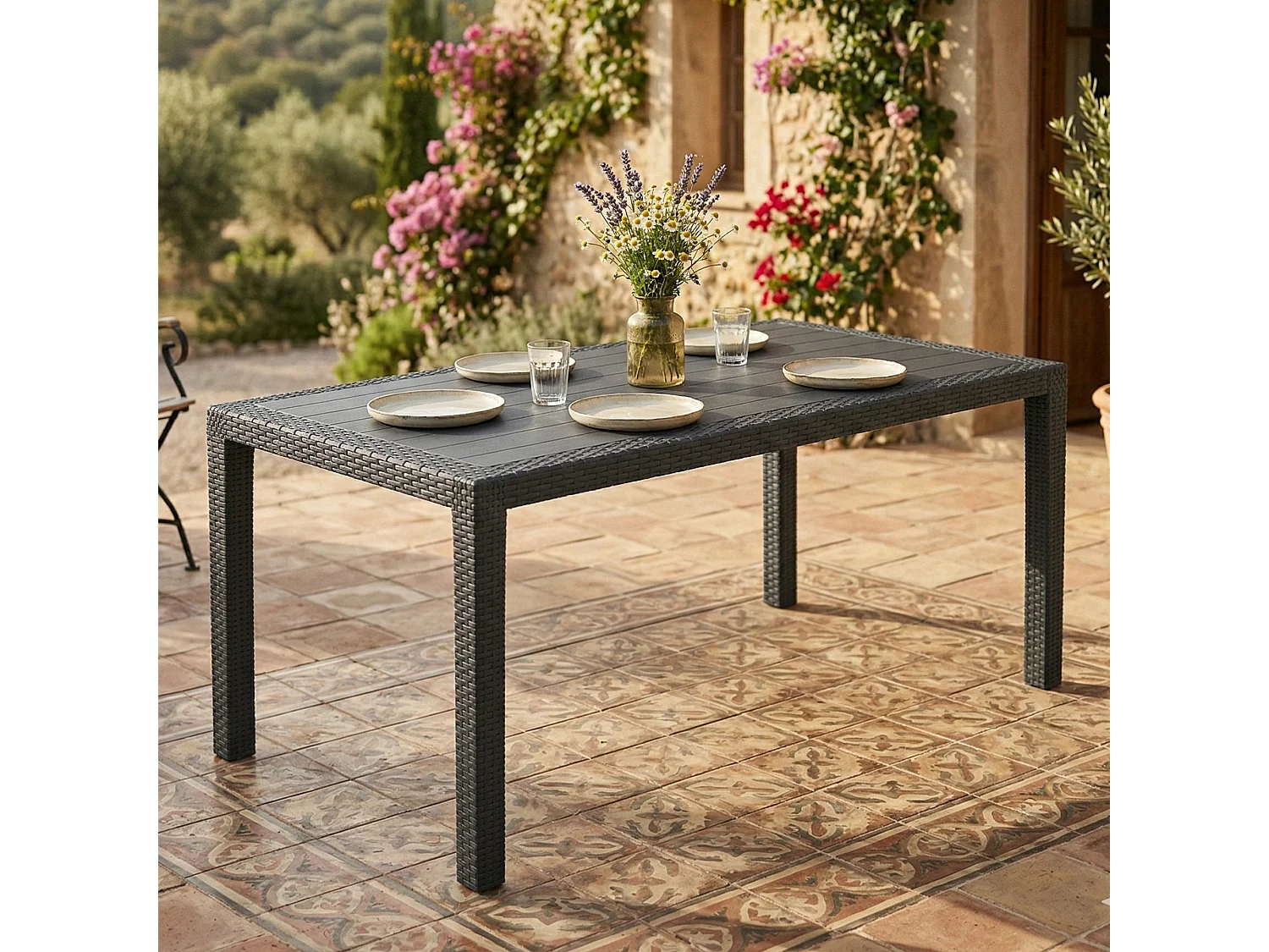 Gartentisch Dfelic, Feststehender rechteckiger Tisch, Mehrzweck-Gartentisch in Rattan-Optik, 100 % Made in Italy, 138x78h72 cm, Anthrazit