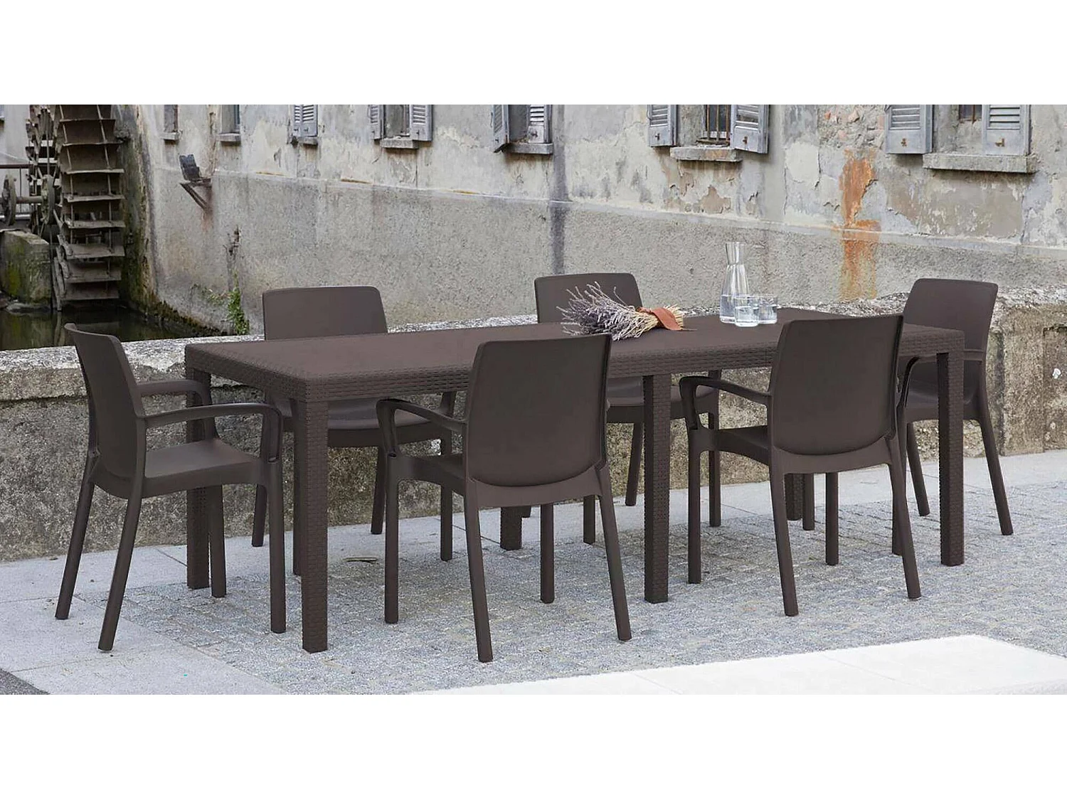 Table d'extérieur Dmains, Etagère à manger rectangulaire extensible, Table de jardin extensible effet rotin, 100% Made in Italy, 150/220x90h72 cm, Marron