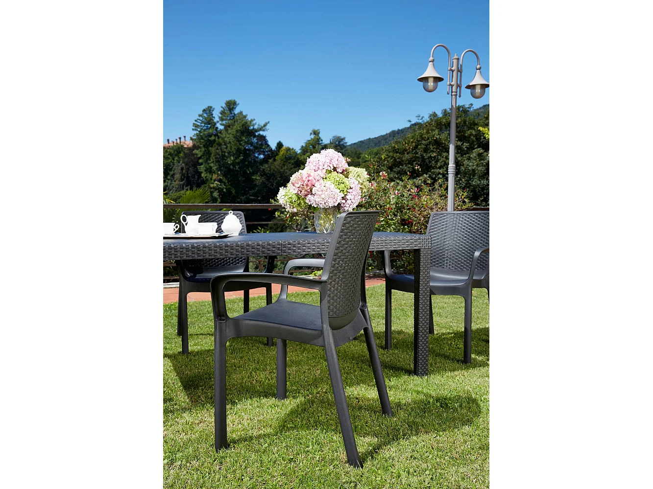 Dnardin buitenstoel, Set van 4 tuinstoelen, Stoel voor eettafel, Buitenfauteuil met rotaneffect, 100% Made in Italy, 54x60h82 cm, Antraciet