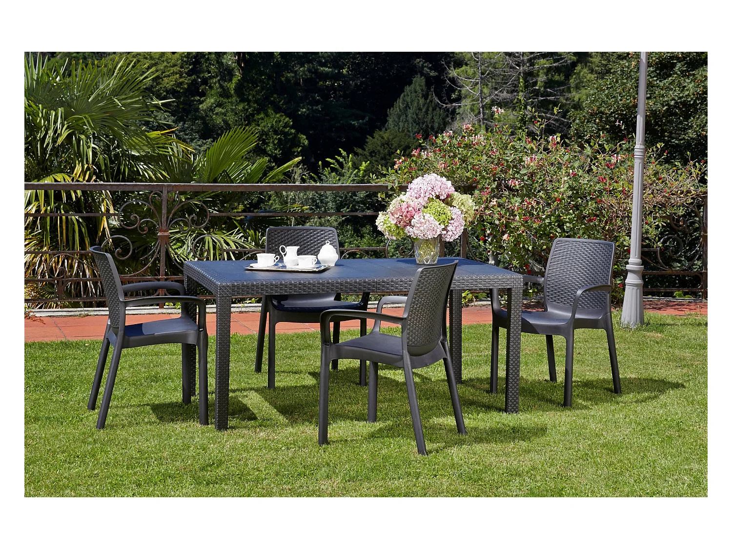 Damols buitenstoel, Tuinstoel, Stoel voor eettafel, Buitenfauteuil met rotaneffect, 100% Made in Italy, 54x60h82 cm, Antraciet