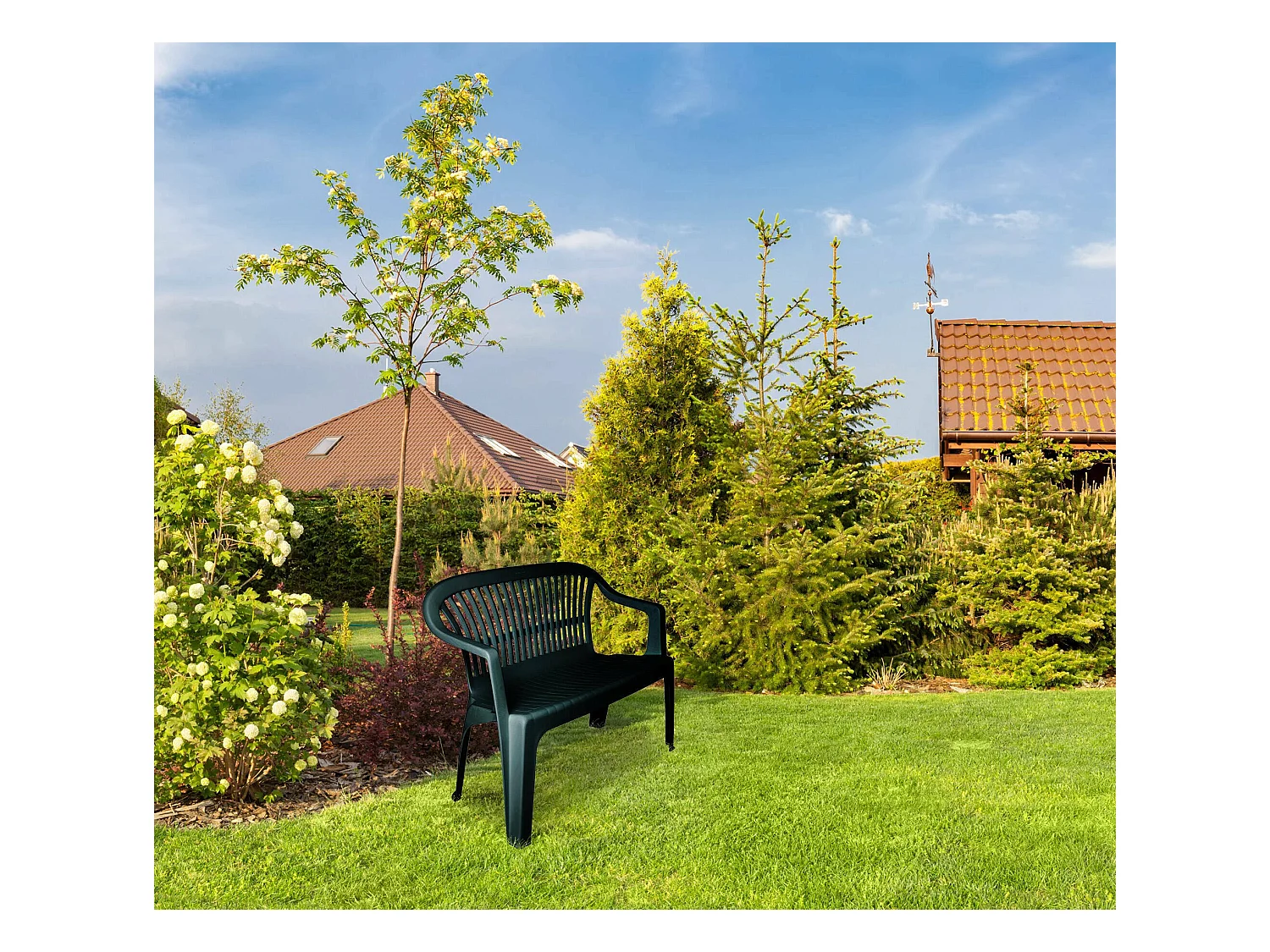 Dmora - Panchina da esterno Asmi, 114x55h82 cm, Verde