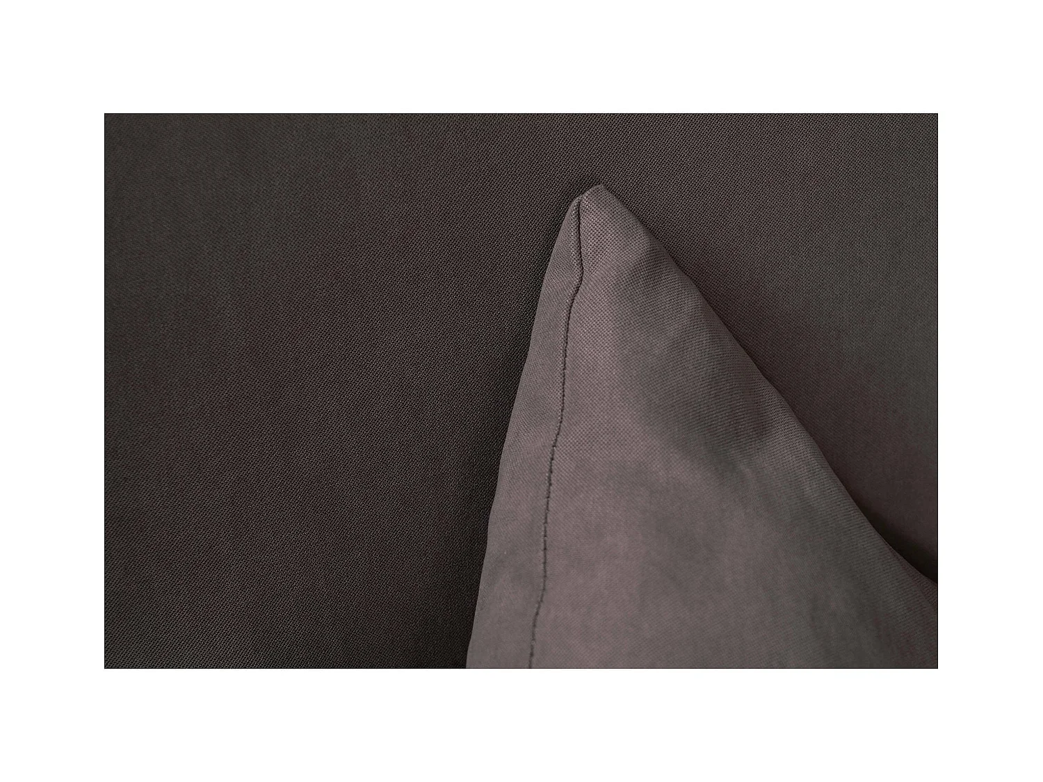 Modernes 2-Sitzer Stoffsofa, Made in Italy, Sofa für kleine Wohnungen, mit Kissen, 125x73xh85 cm, Farbe Grau