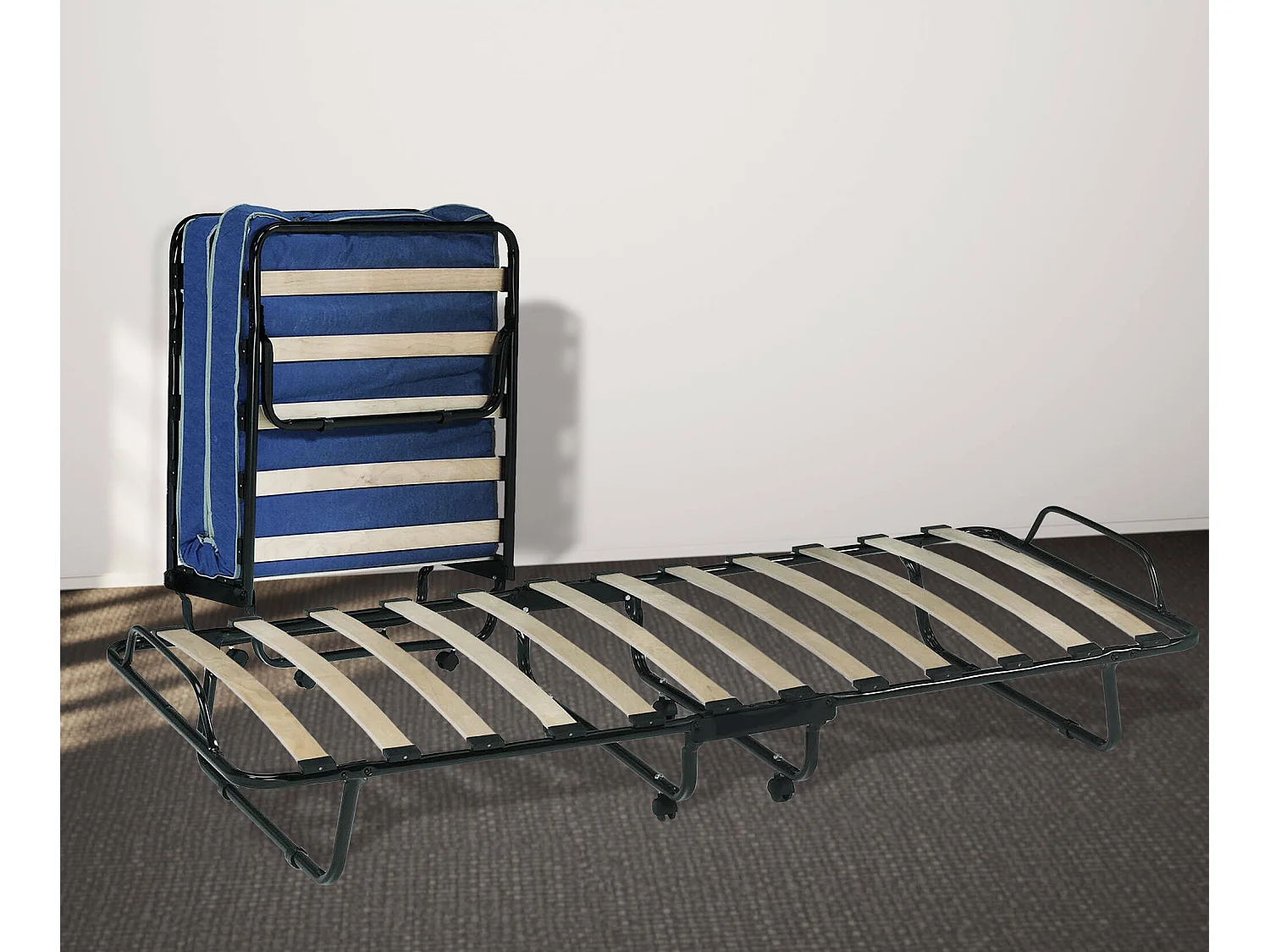 Cama dobrável 0, Cama de acampamento com estrado de ripas e colchão incluído, Cama com rodas, Cm 190x80h30, Cm 190x80h30