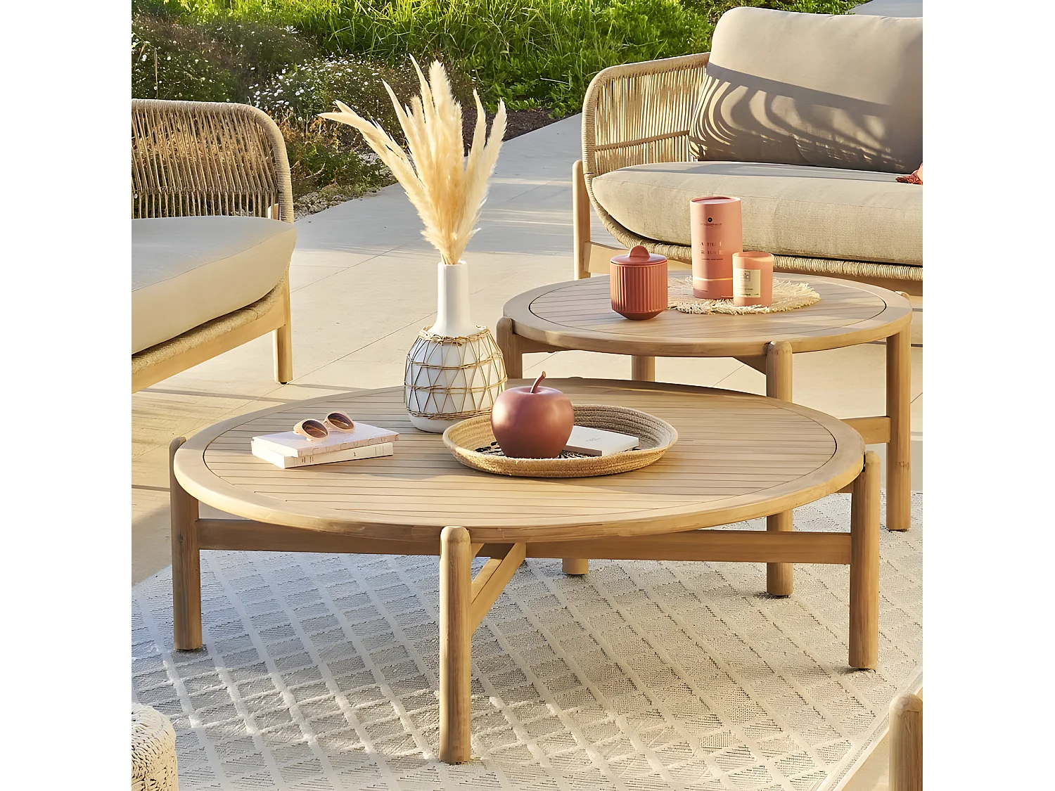 Table basse ronde D120 acacia Deona Hespéride