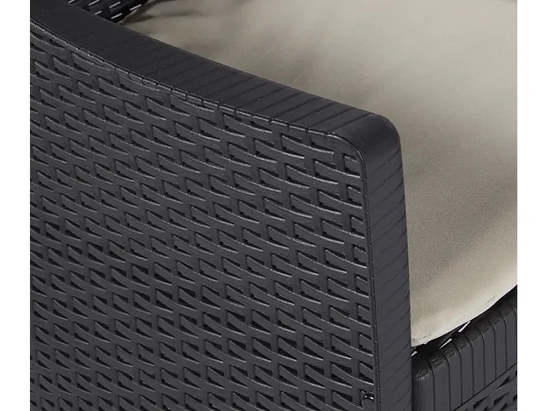 Ensemble de salon d'extérieur Foggia, Composition de jardin avec 2 fauteuils et 1 table basse, Salon effet rotin avec coussins, 100% Made in Italy, Anthracite