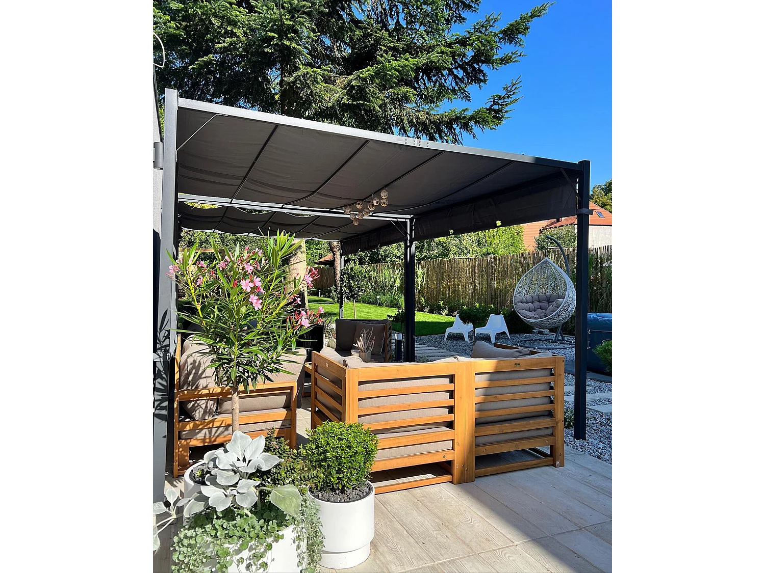 Pergola mit LED-Beleuchtung Stahl dunkelgrau 310 x 310 cm PARGA