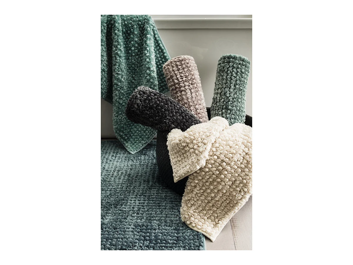 Tapis de bain en polyester uni bleu 50x80cm