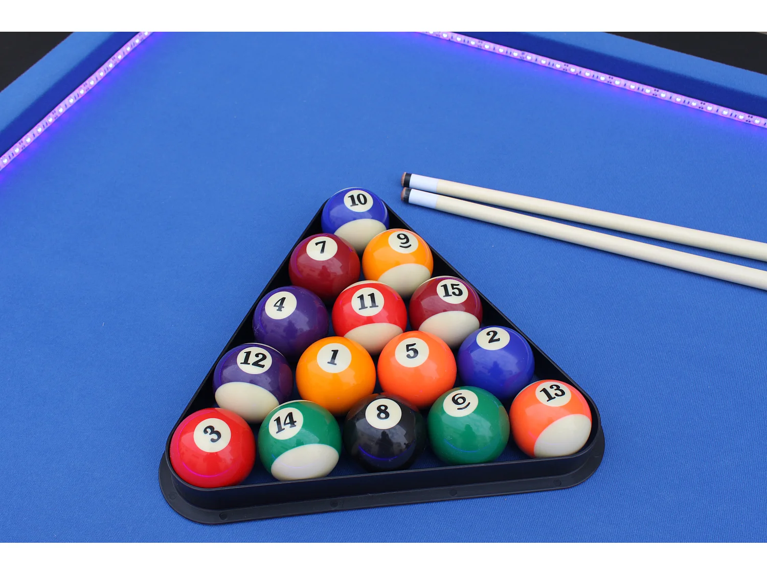 Billard américain avec LED et accessoires inclus VEGAS