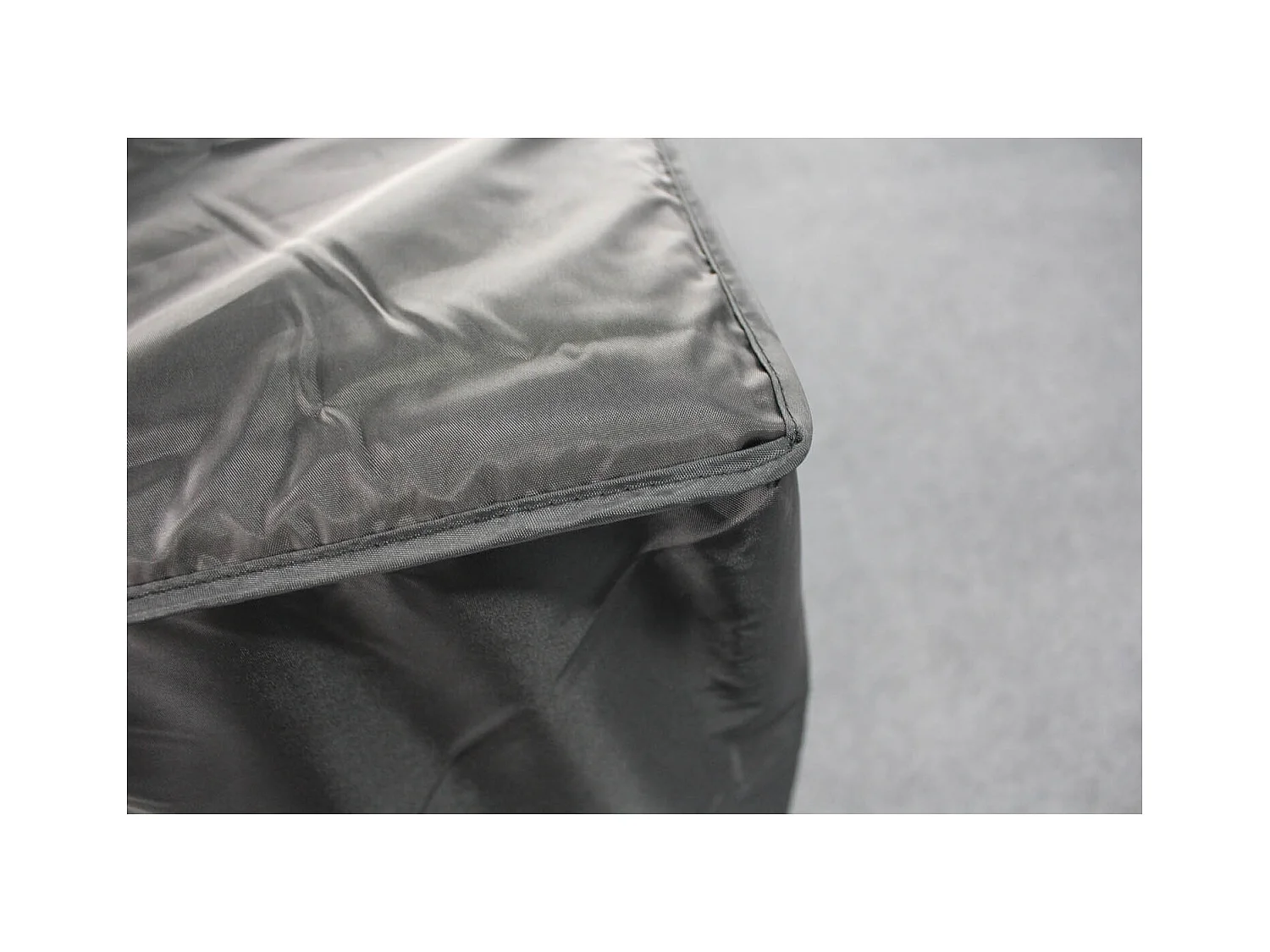 Schutzhülle für Gartenmöbel 104 x 59 x 70 cm OBAL