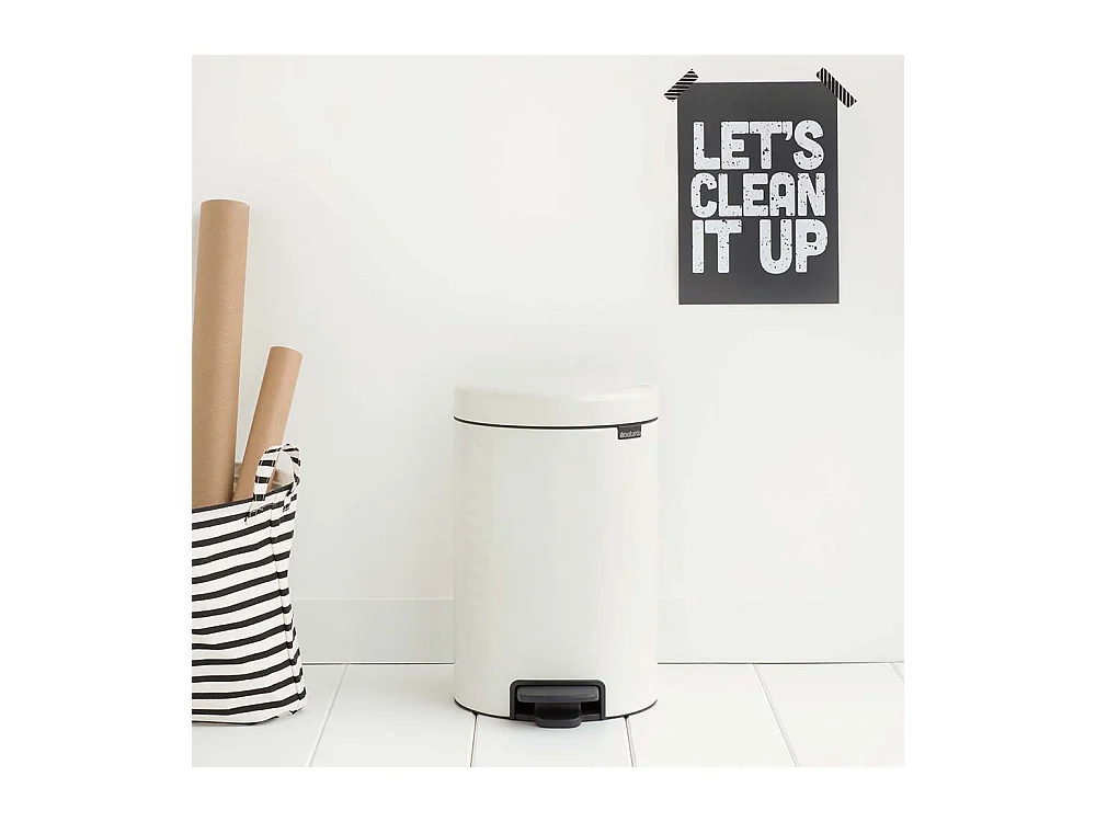 Cubo de Basura con Pedal New Icon 3L Blanco Brabantia - Cierre Suave y Antiodor