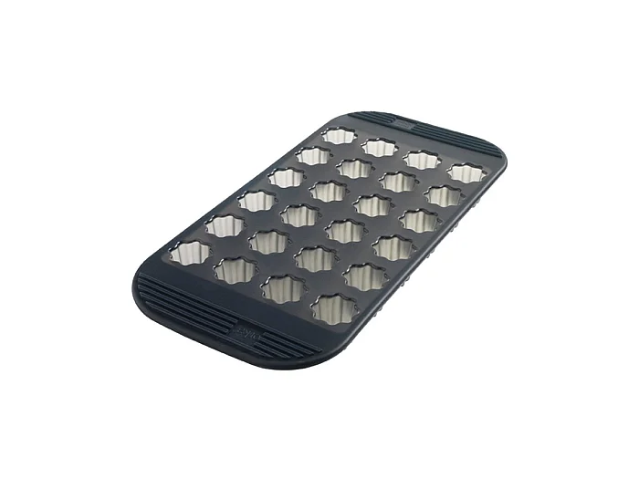 Moule pour 28 mini-cannelés en silicone
