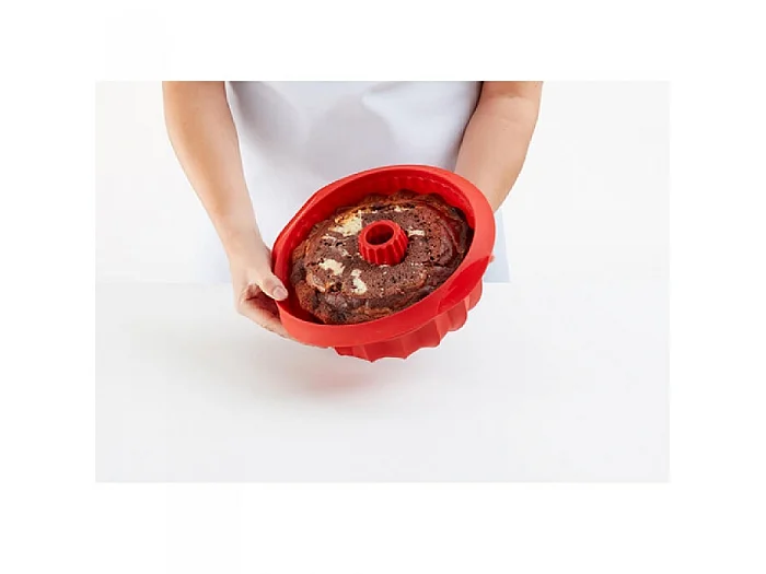 Moule à kougelhopf rouge en silicone