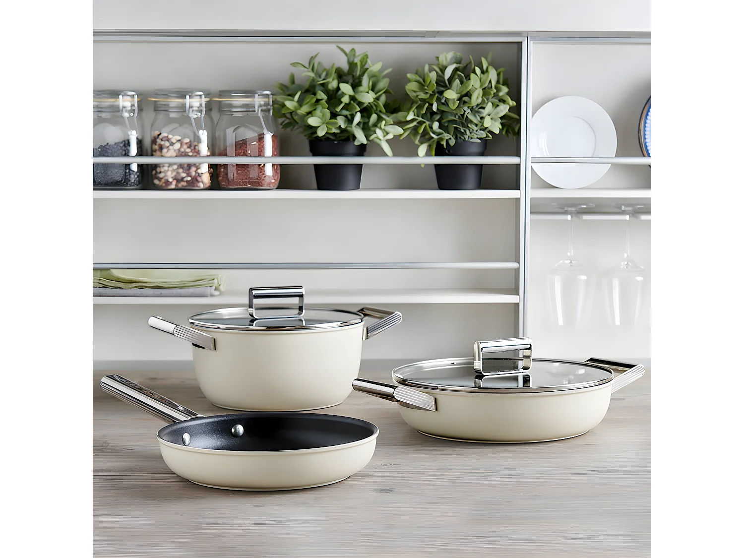 Poêle années 50 26 cm Crème