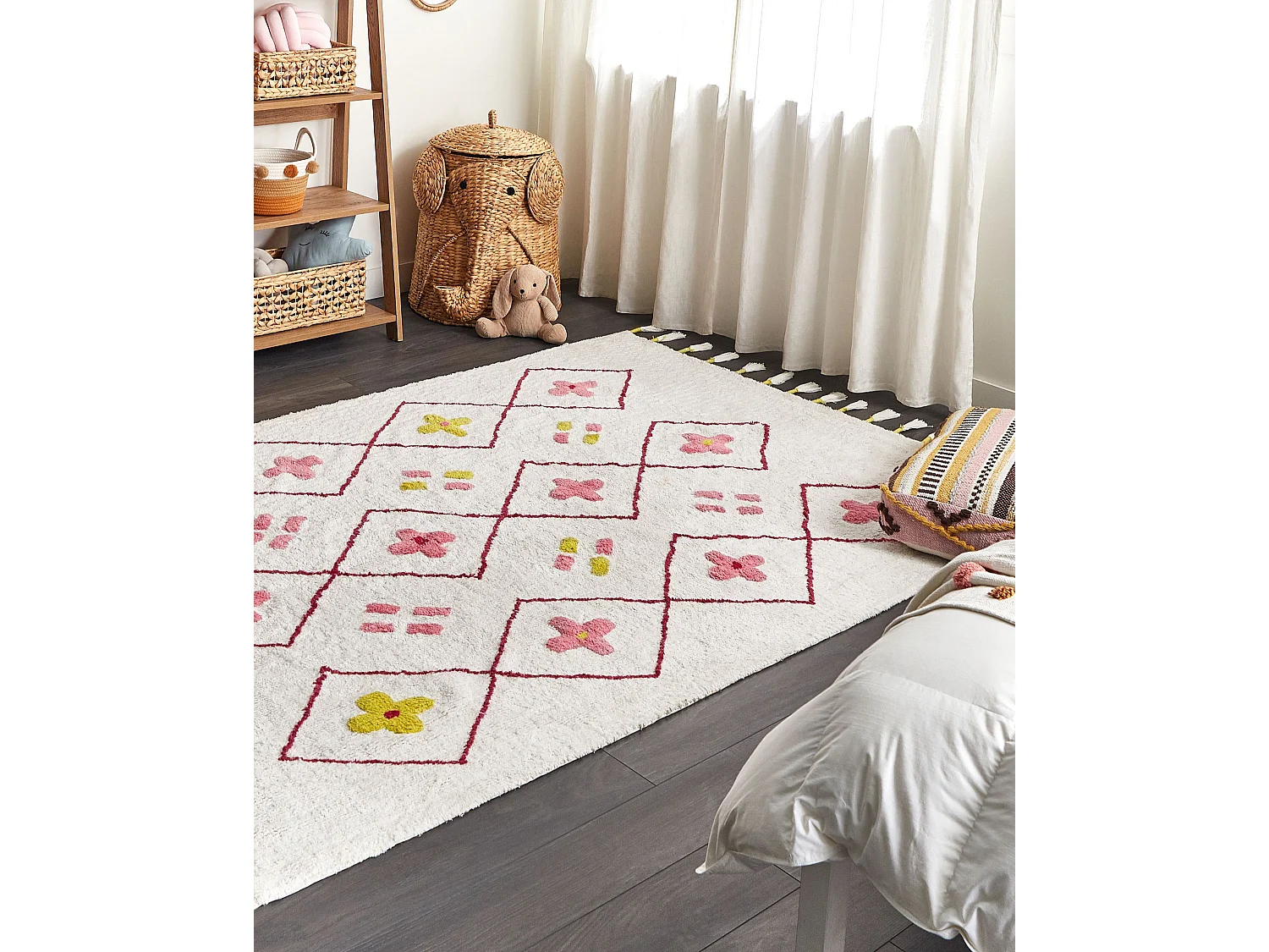 Tapis pour enfant en coton blanc et rose 160 x 230 cm CAVUS