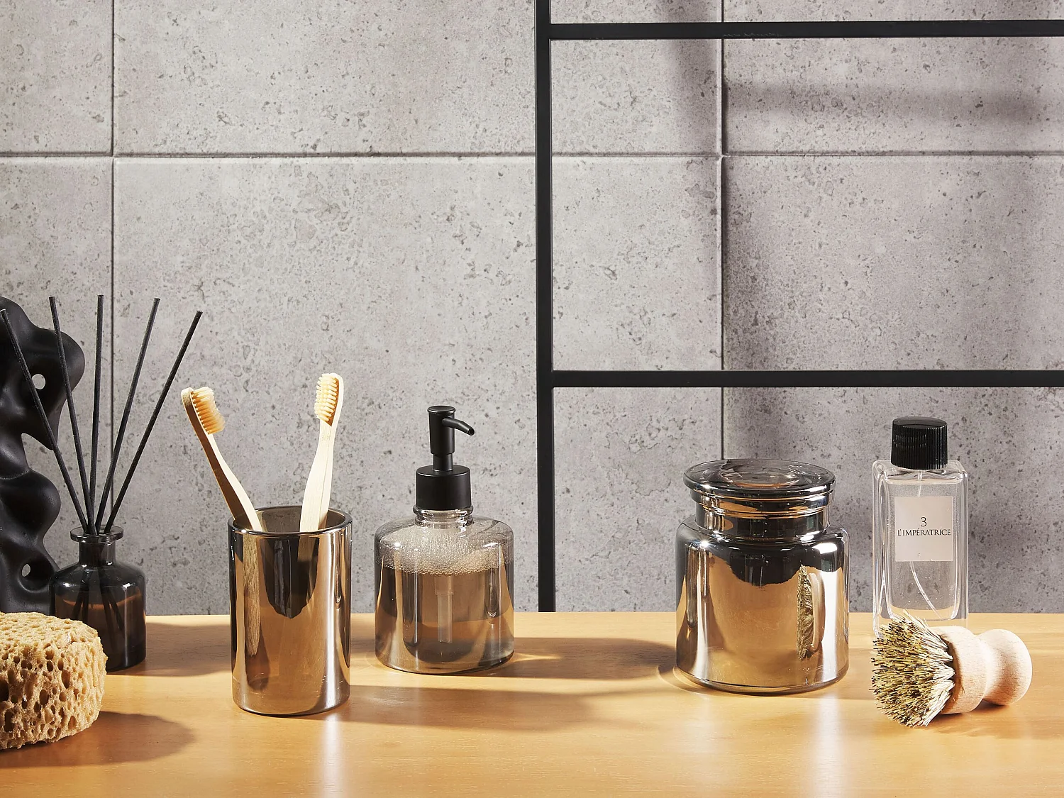 Set de 3 accessoires de salle de bain MANAGUA Verre Gris