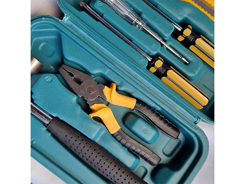 Petite boîte à outils 9 pièces - BOB ESSENTIAL