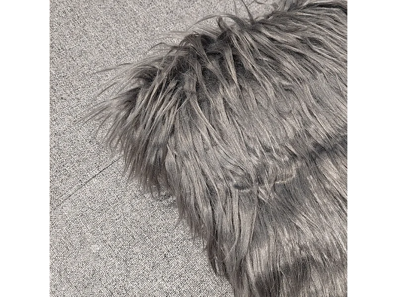 Lot de 2 coussins 45 x 45 cm gris anthracite à poils longs - MOUTH