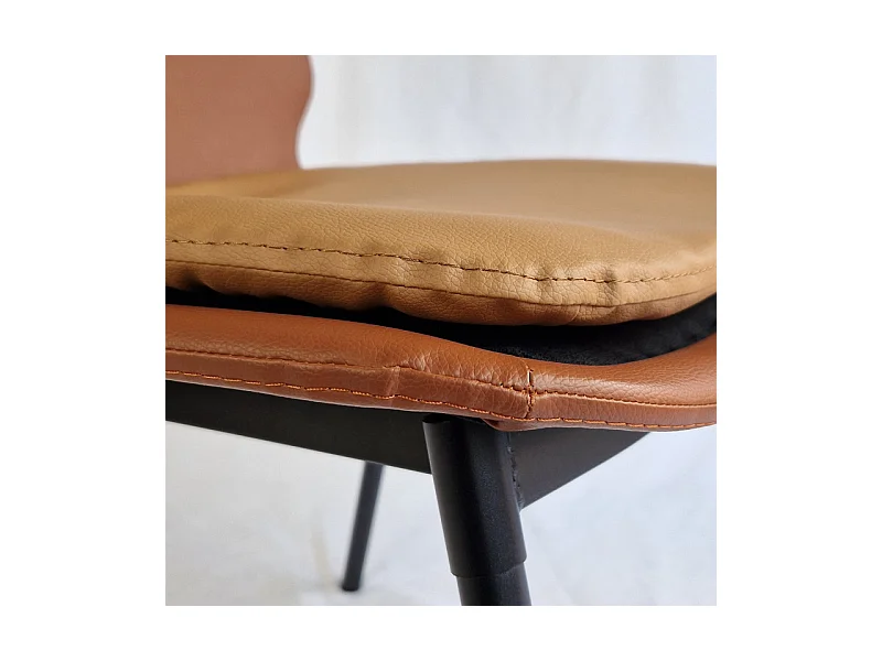 Lot de 2 chaises en simili marron pieds métal noir - RUZAN