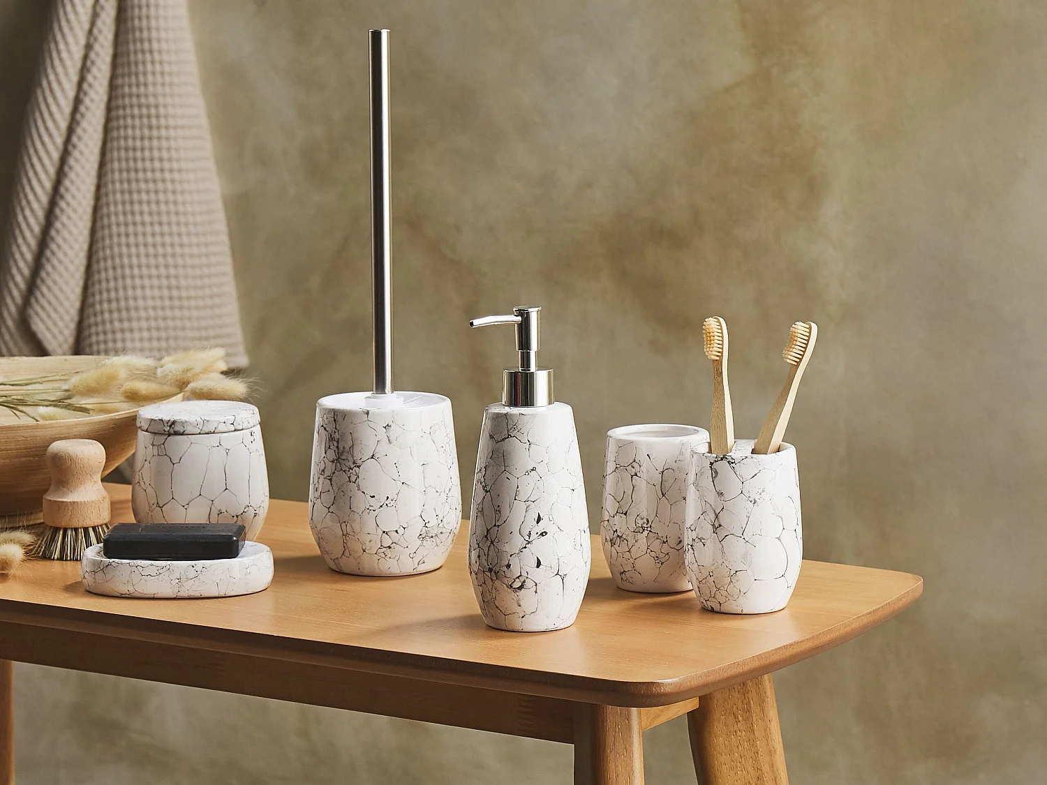 Badaccessoires Set 6-teilig CALLELA Keramik Weiss