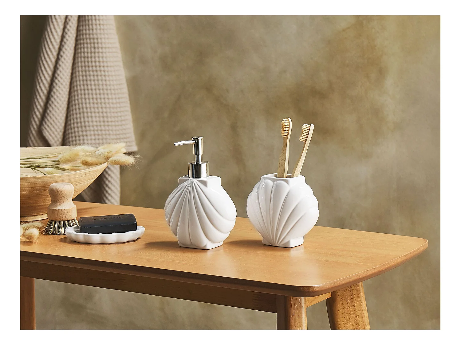 Badezimmer Set weiß 3-teilig aus Naturstein Dolomit mit Muschel-Design Shell