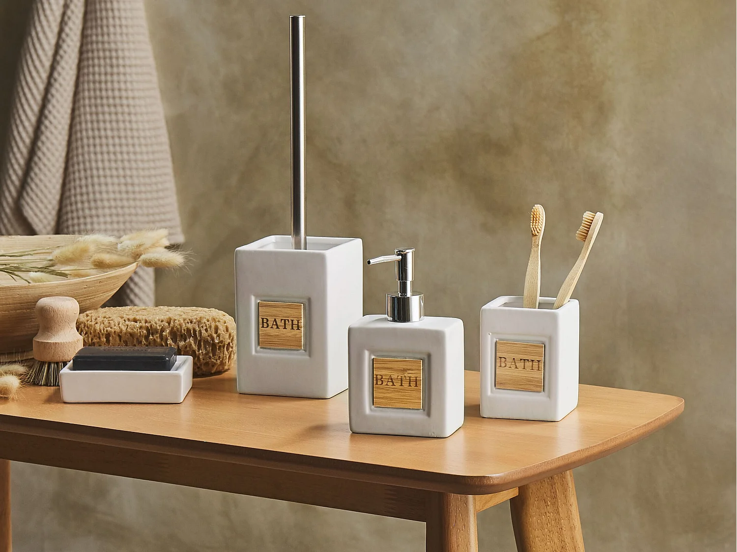 Set de 4 accessoires de salle de bain KOUROU Céramique Beige