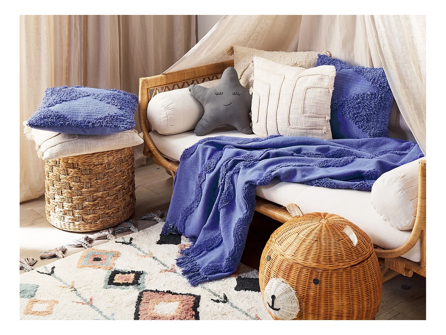 Decke Baumwolle violett 125 x 150 cm mit Fransen Wohndecke Überwurf Modern Khari