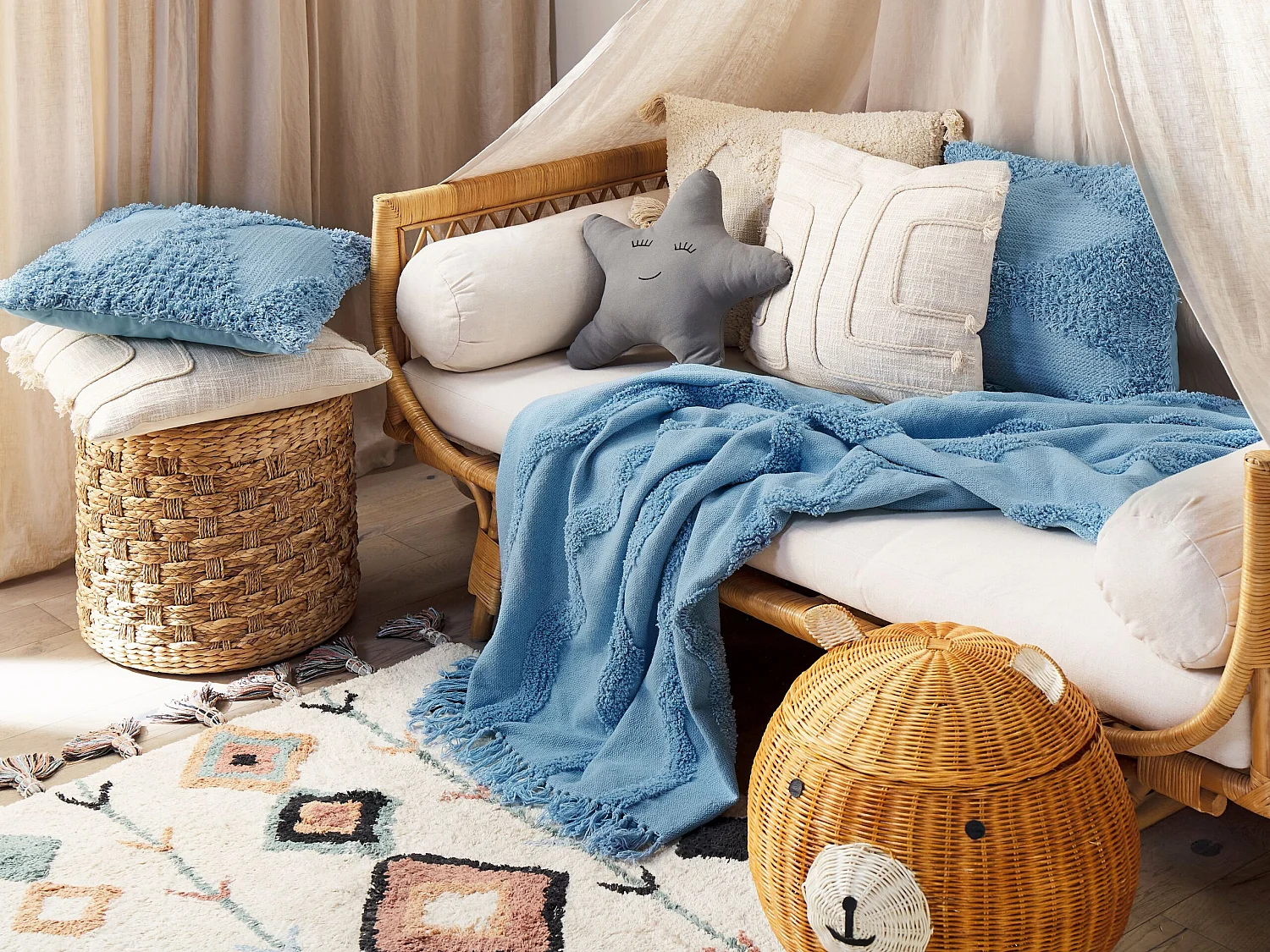 Decke Baumwolle blau 125 x 150 cm mit Fransen Wohndecke Überwurf Modern Khari