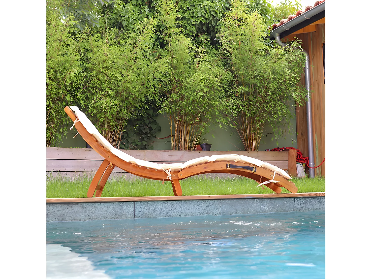 Bain de soleil pliant avec coussin écru - Tyka