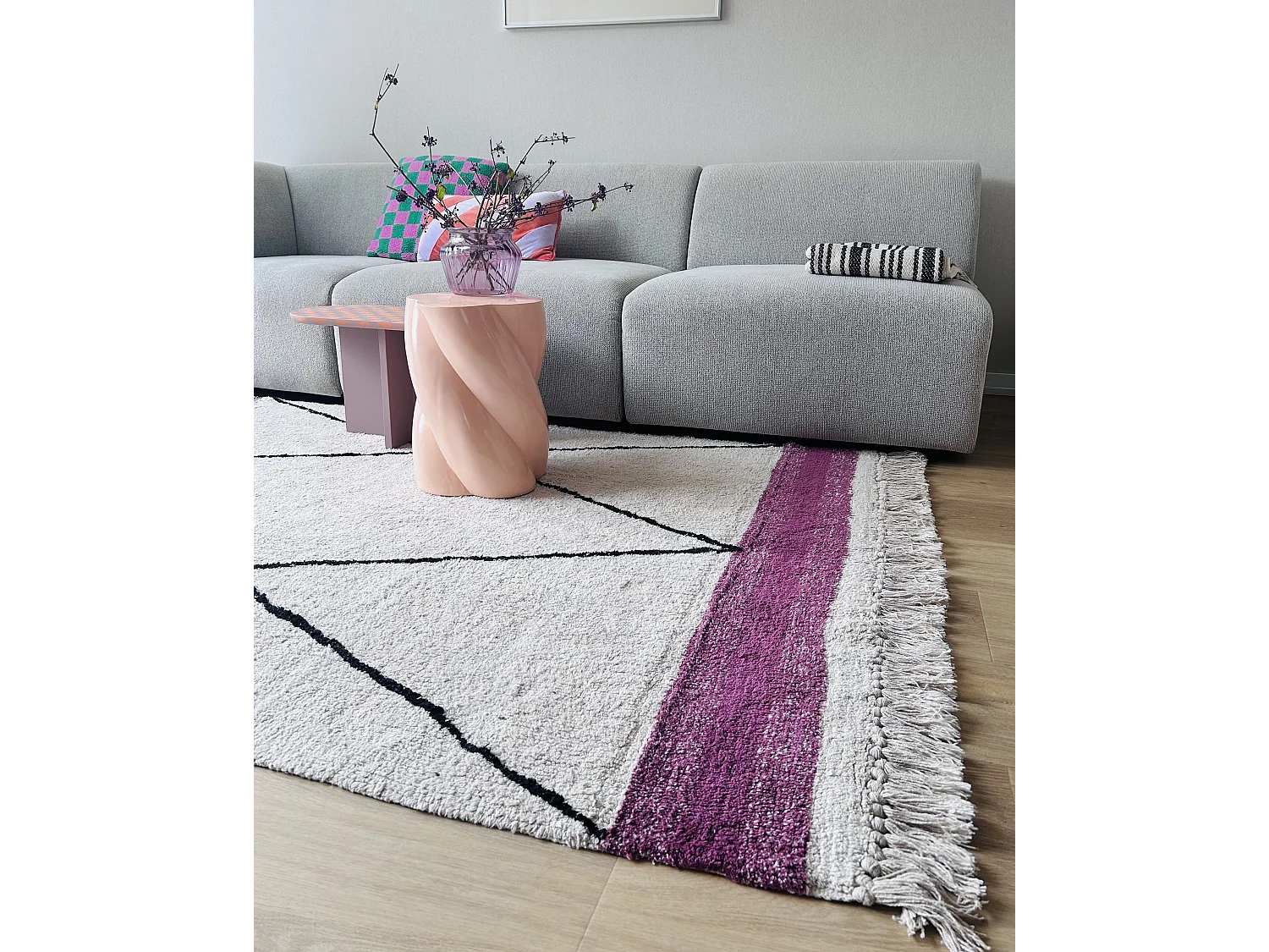 Teppich Baumwolle beige / rosa 140 x 200 cm geometrisches Muster Kurzflor AFSAR