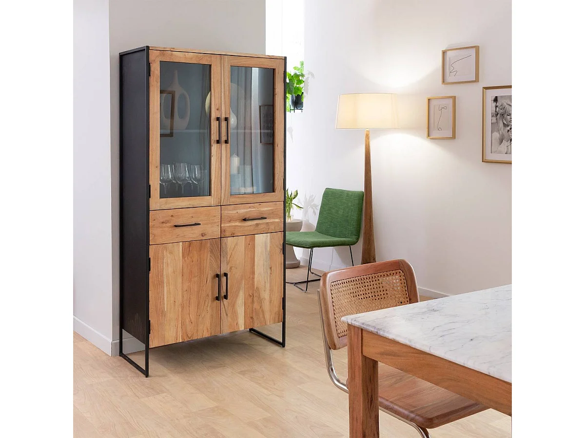 Juego de 2 sillas cantilever de madera de acacia y caña de color ciruela para un interior elegante