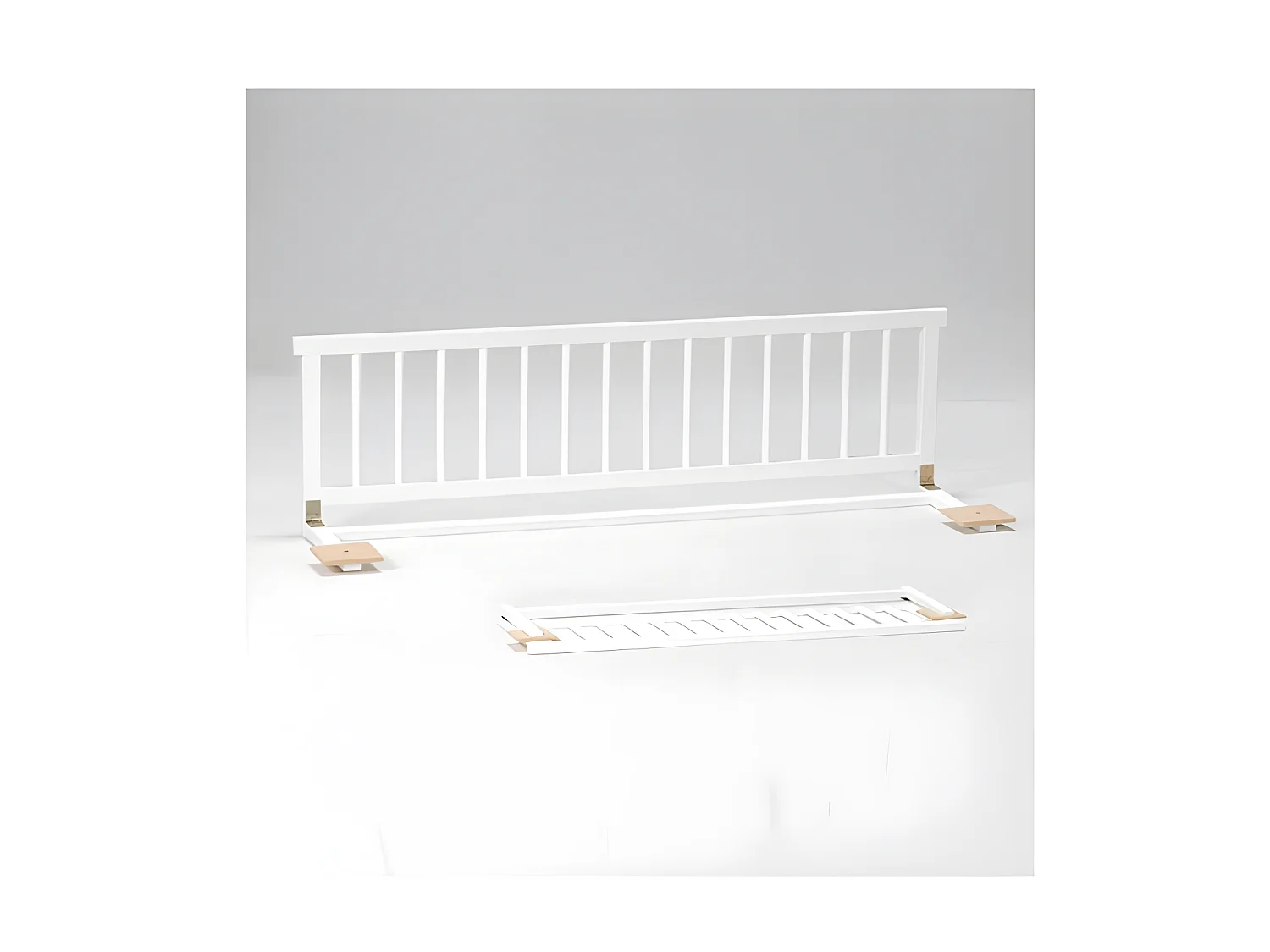 Lit cabane PANDA 90x190 + 1 sommier + barrière /Blanc