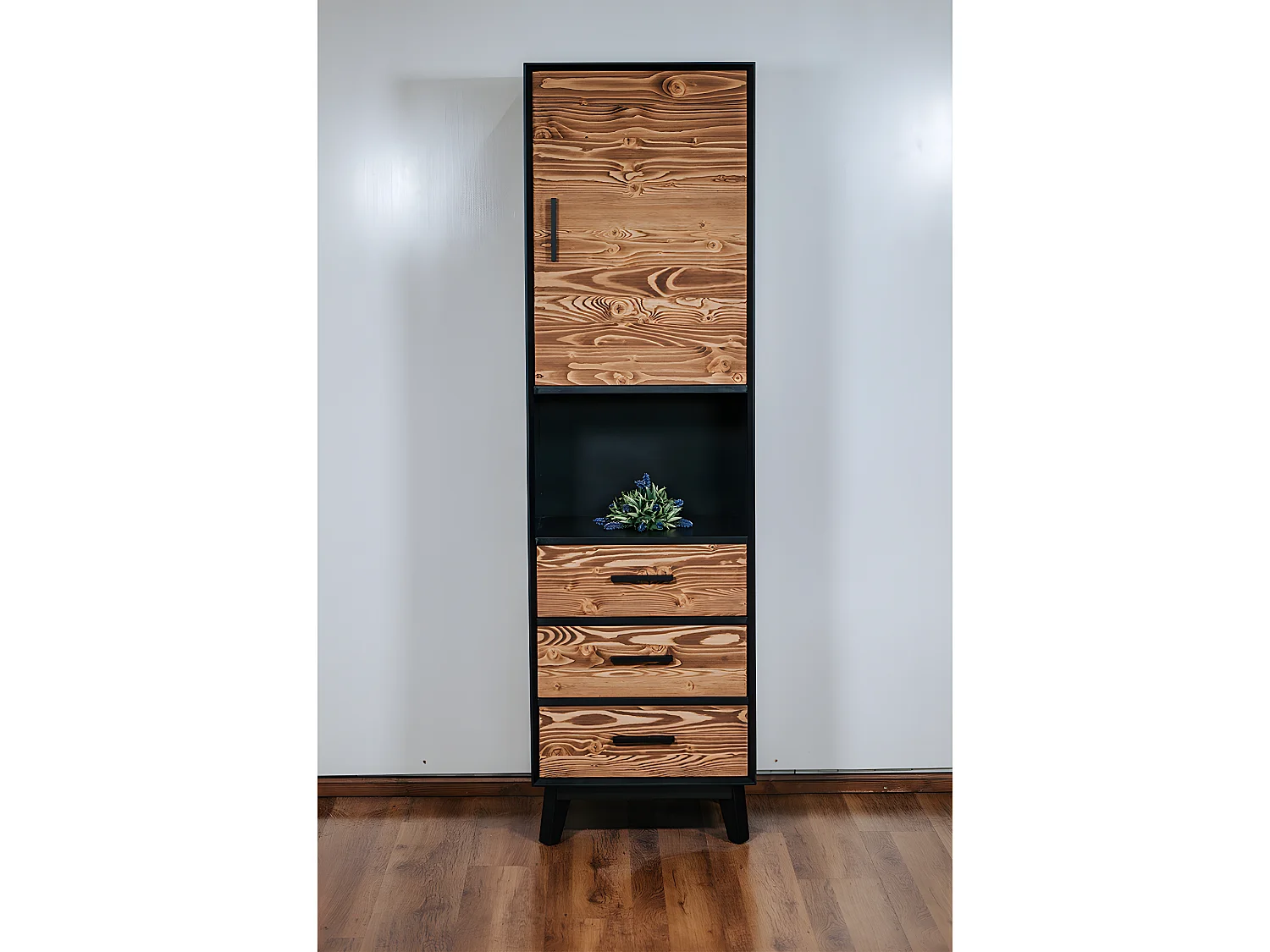 Armário 1 porta 3 gavetas Nostalgie preto e madeira 190cm