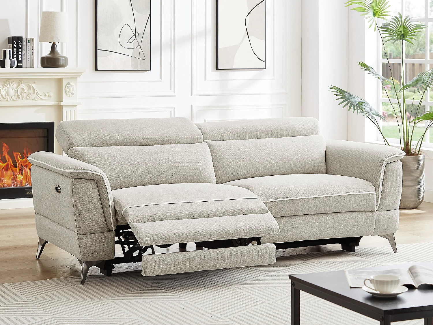 Elektrische relax-zitbank met 3 plaatsen in beige stof MACARI