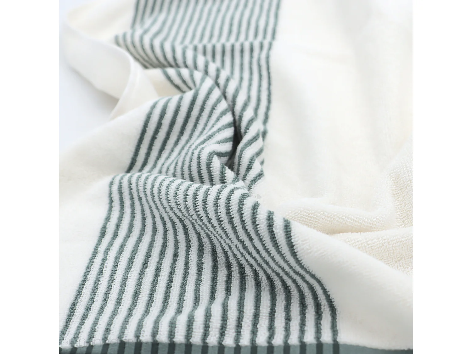 Lot de 2 serviettes invité 33x50 cm coton RIBBON vert