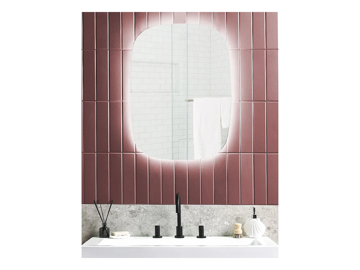 Miroir de salle de bain LED BERGERAC 58 cm 78 cm Argenté