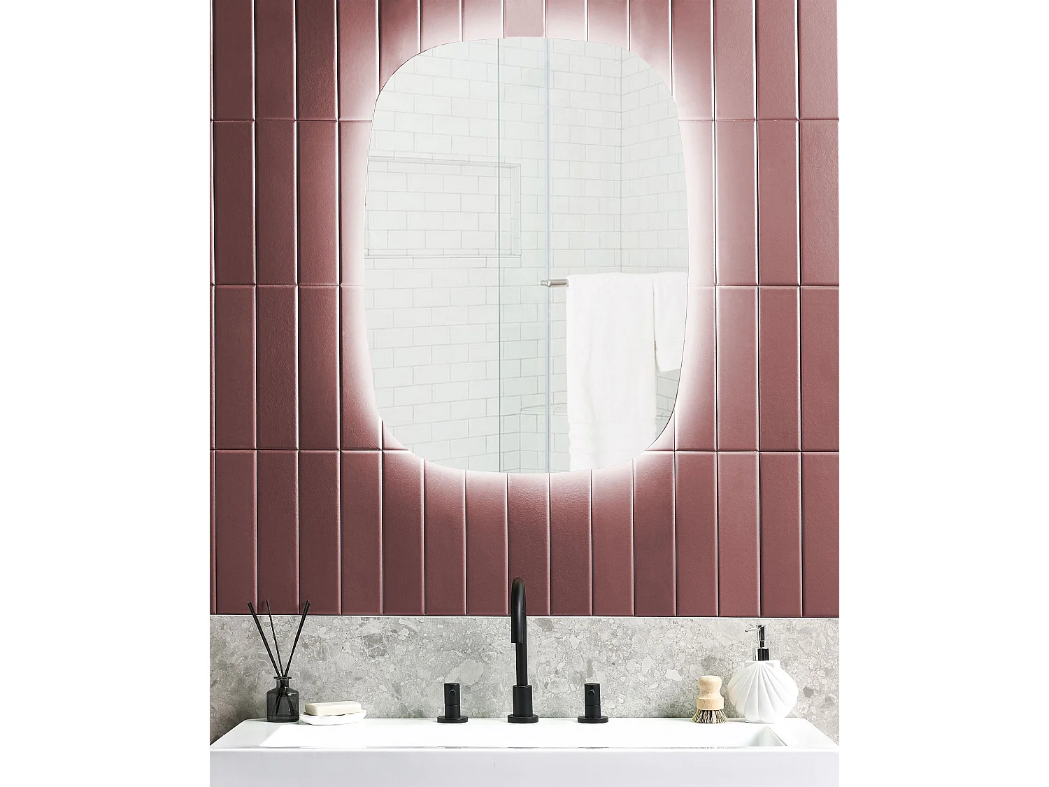 Espelho LED para casa de banho BERGERAC 58 cm 78 cm Prateado