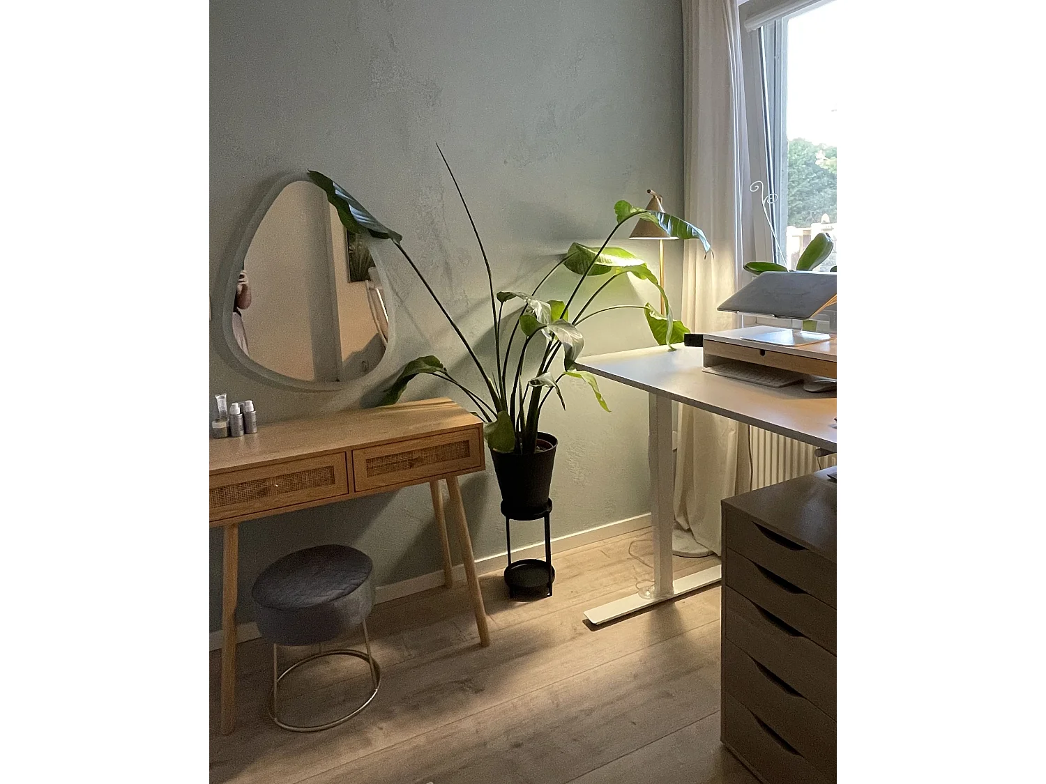 LED-Badezimmer-Spiegel BETHUNE 58 cm 78 cm Silber