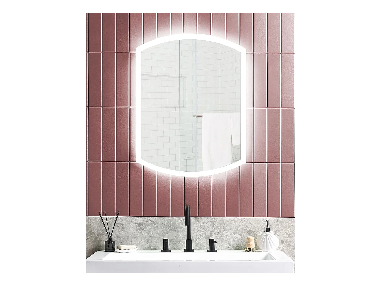 Lustro łazienkowe LED BEZIERS 60 cm 78 cm Srebrny