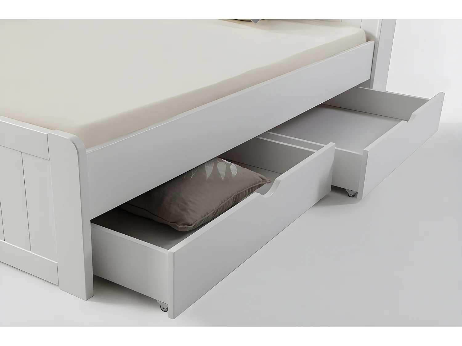 Cama com espaços de arrumação 140 x 190 cm pinho branco + sommier - MEDERICK