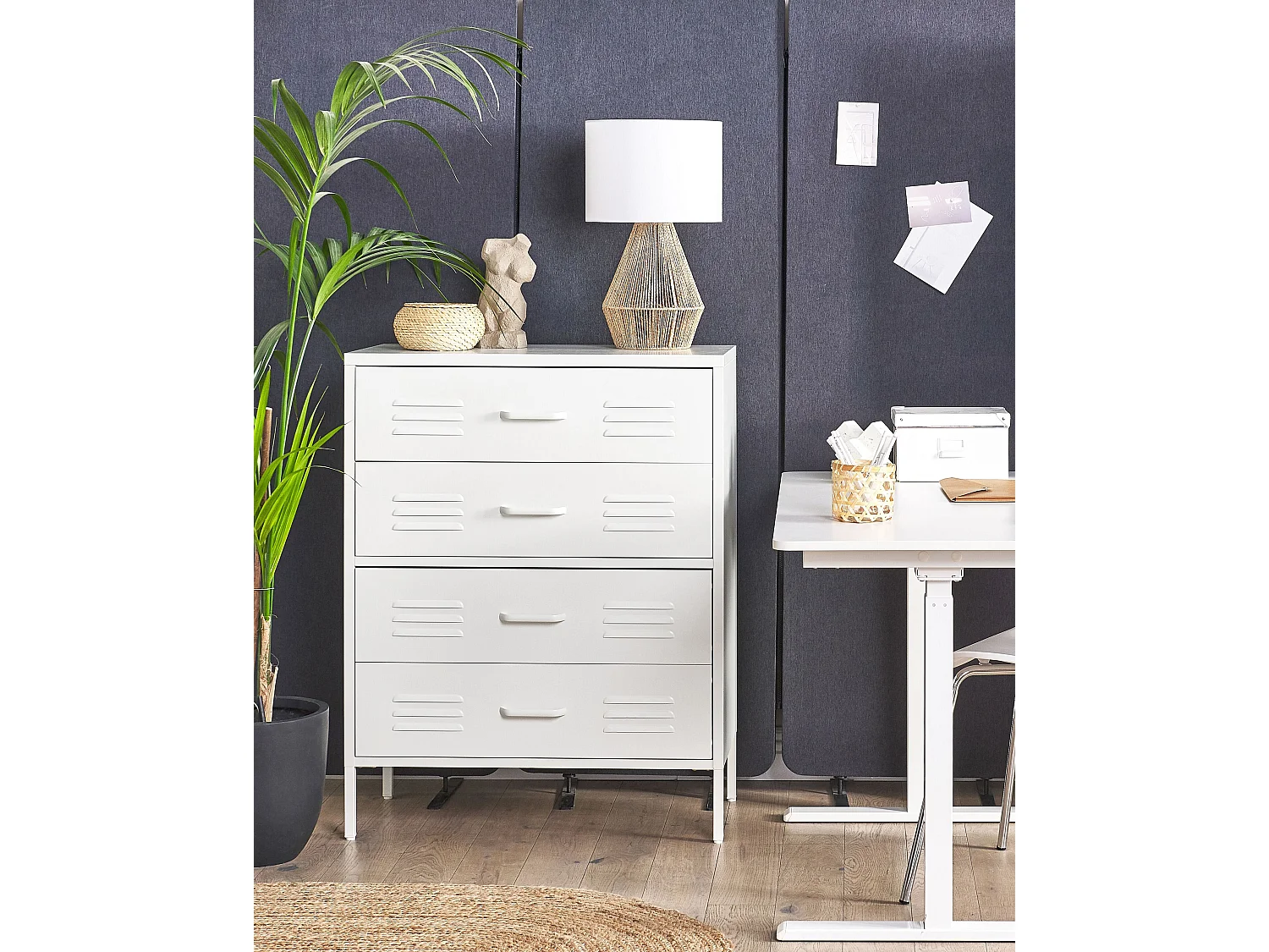 Hohe Kommode mit 4 Schubladen Stahl weiß Lüftungsöffnungen Industrie Stil Enago