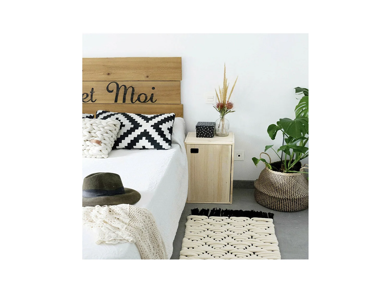 Schrank aus Rohkiefernholz mit 1 Tür und 2 Fächern "Dinamic"