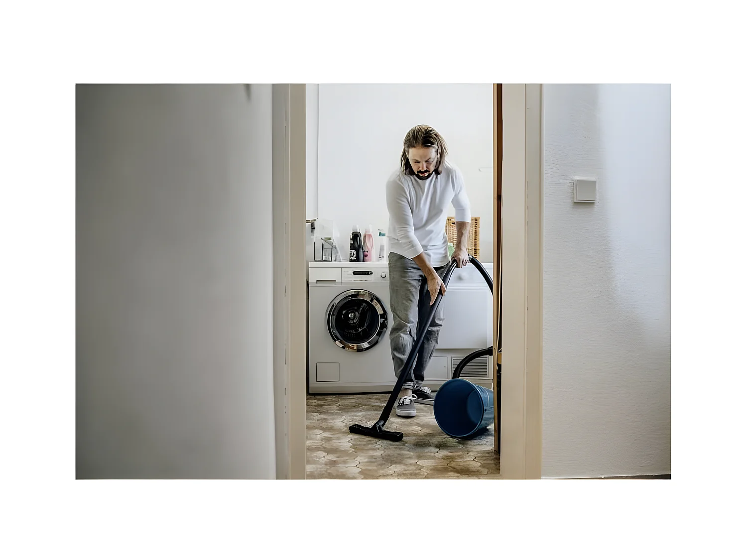 Aspirador de Água e Pó WD 3 P V-19/4/20 - Depósito de Polipropileno 19 L - 1000W (Tomada Eletroportativa)