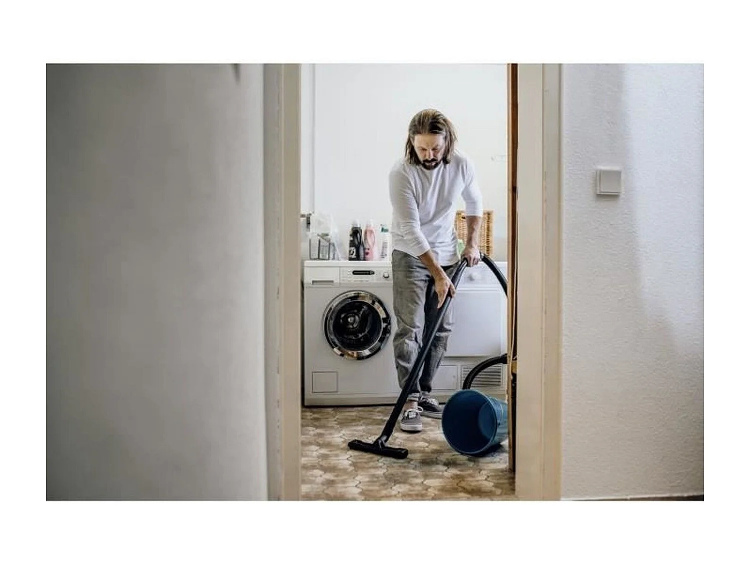 Aspirateur Eau et Poussière WD 3 P V-19/4/20 - Cuve Polypropylène 19 L - 1000W (Prise Électroportative)