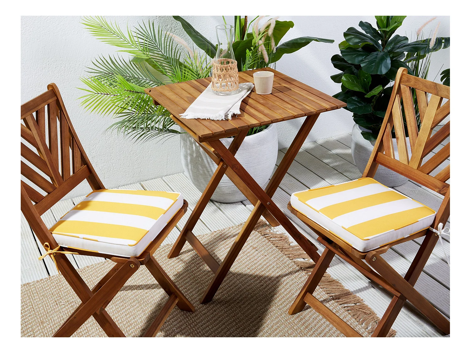 Outdoor Sitzkissen 2er Set Streifenmuster gelb / weiß für Gartenstuhl Terni