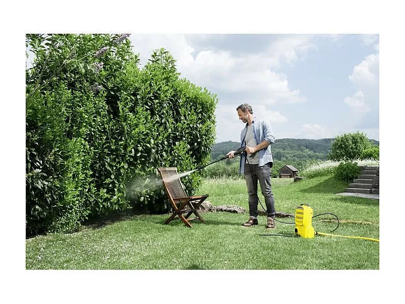 Hidrolimpiadora KARCHER K2 Compact con boquilla rotativa y filtro de agua