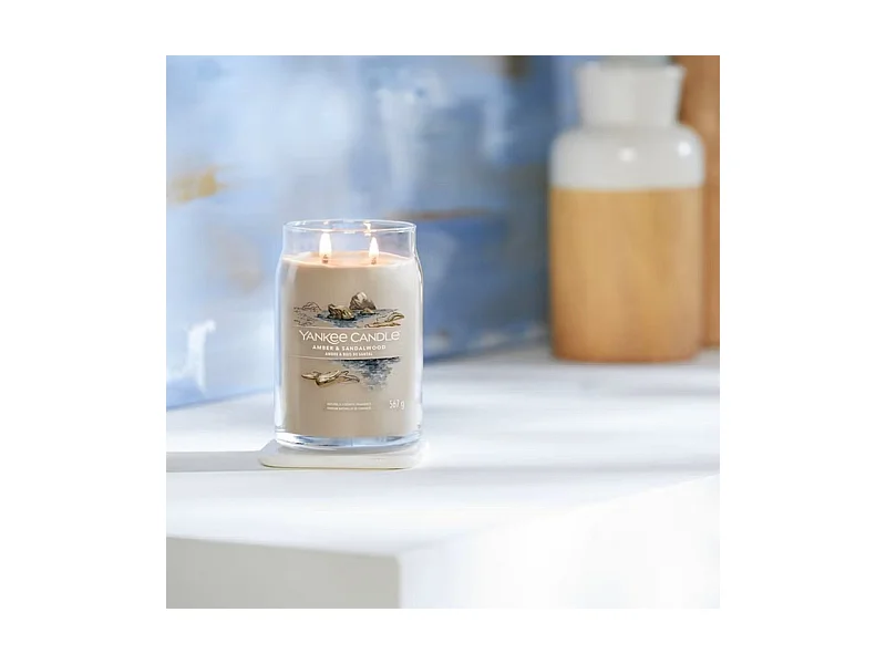Duftkerze im großen Glas, Amber & Sandalwood, beige 567 gr, Signature