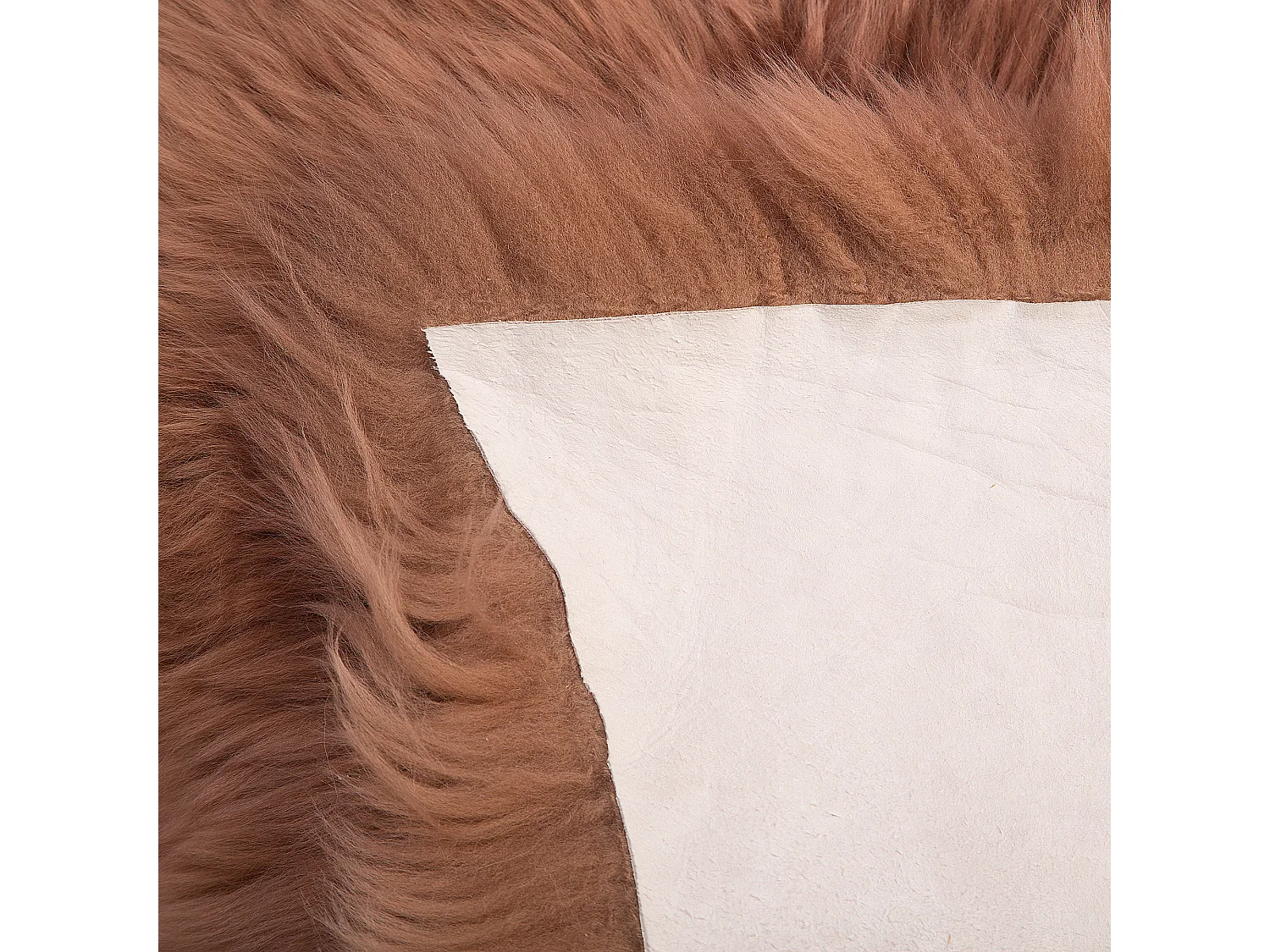 Peau de mouton marron clair ULURU